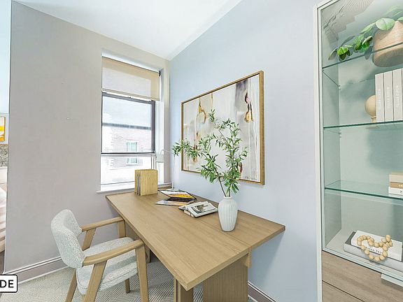 3rd image of 145 W 55th St APT 14A