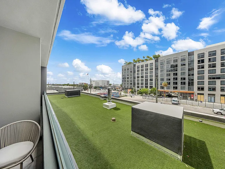 2700 NW 2nd Ave #2-ID1524605P — Photo 31