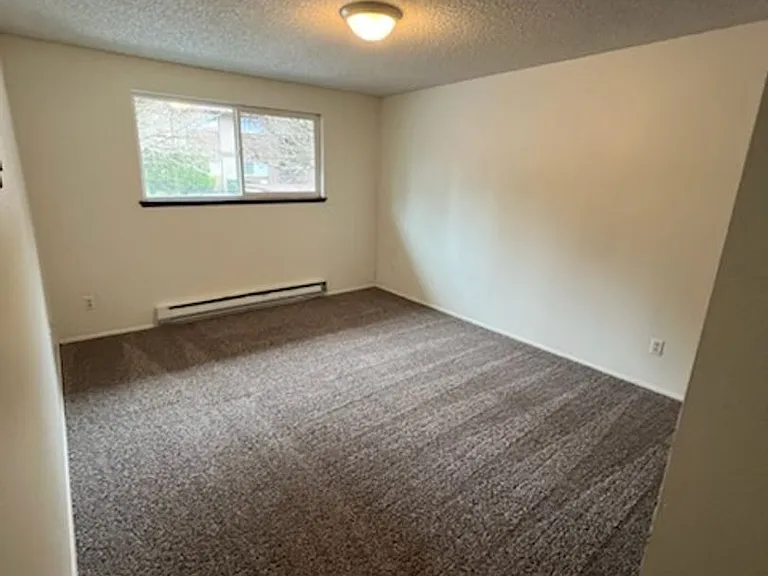 4905 S Orchard St W — Photo 6
