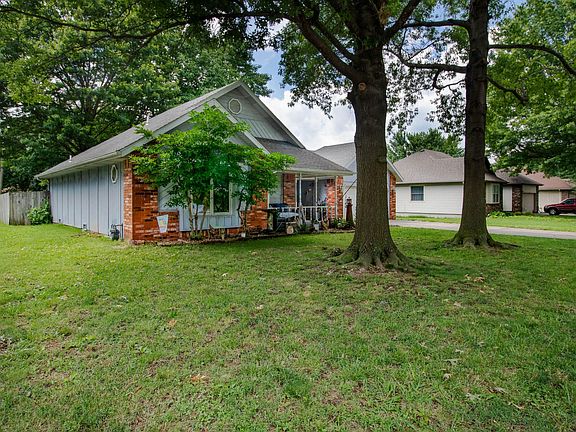 Alan Evans 901 Brooke Ct 4