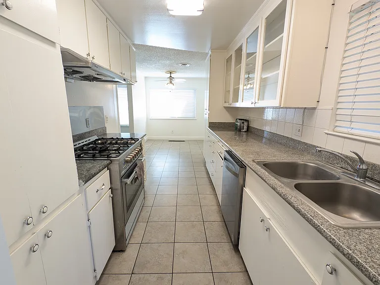6611 Flamingo Way — Photo 6