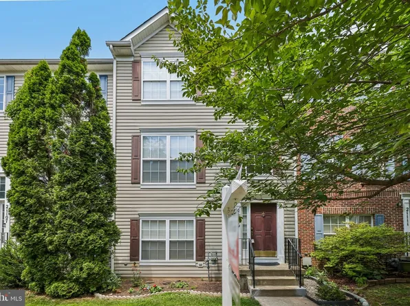 21109 Camomile Ct #98, Germantown, MD 20876