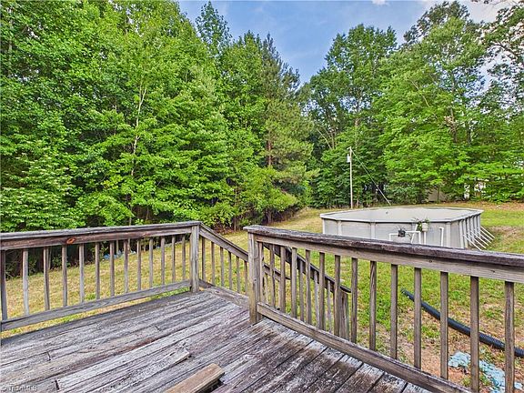 5th image of 2094 N Asheboro School Rd