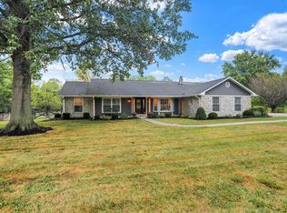 3988 Honey Creek Blvd, Greenwood, IN 46143