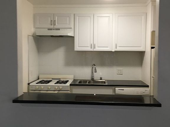 2nd image of 4009 33rd St APT 7