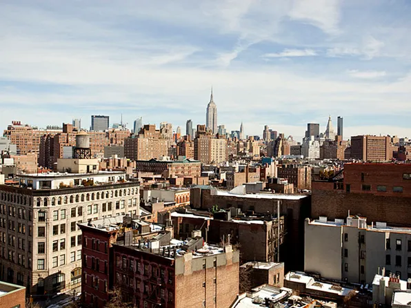 155 Perry Street image 1 of 5