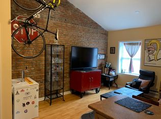 1536 S 4th St #3, Philadelphia, PA 19147