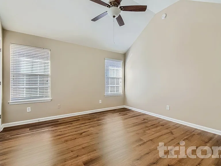 30 Silver Willow Walk — Photo 7