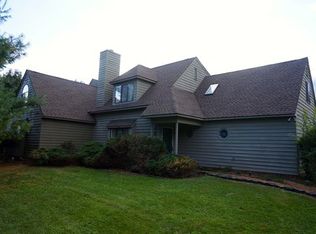 1112 Amber Ridge Rd, Charlottesville, VA 22901