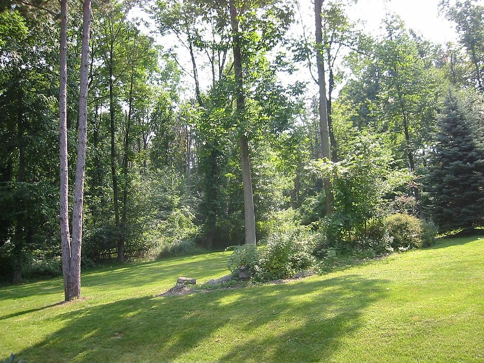 2nd image of 47 Farmersville Rd