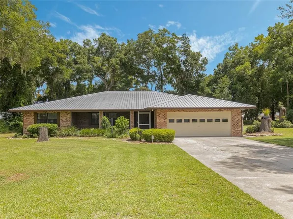17819 Palm St, Umatilla, FL 32784