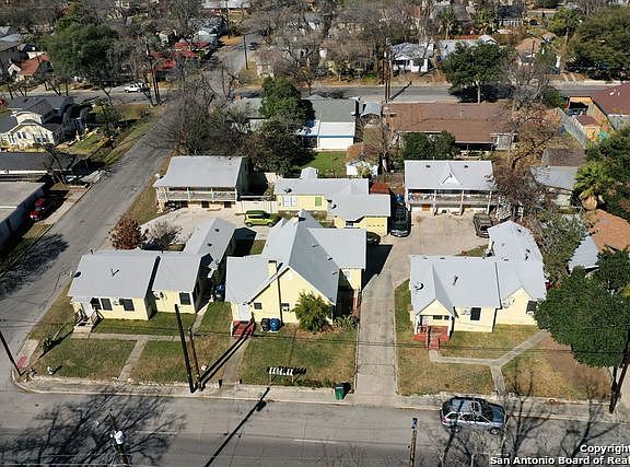 2nd image of 2225 W Olmos Dr
