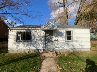 203 W English St, Danville, IL 61832