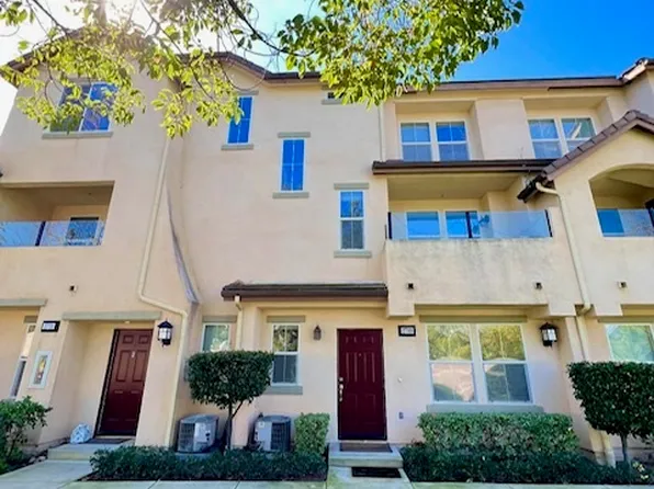 2709 Apricot Ct, Chula Vista, CA 91915