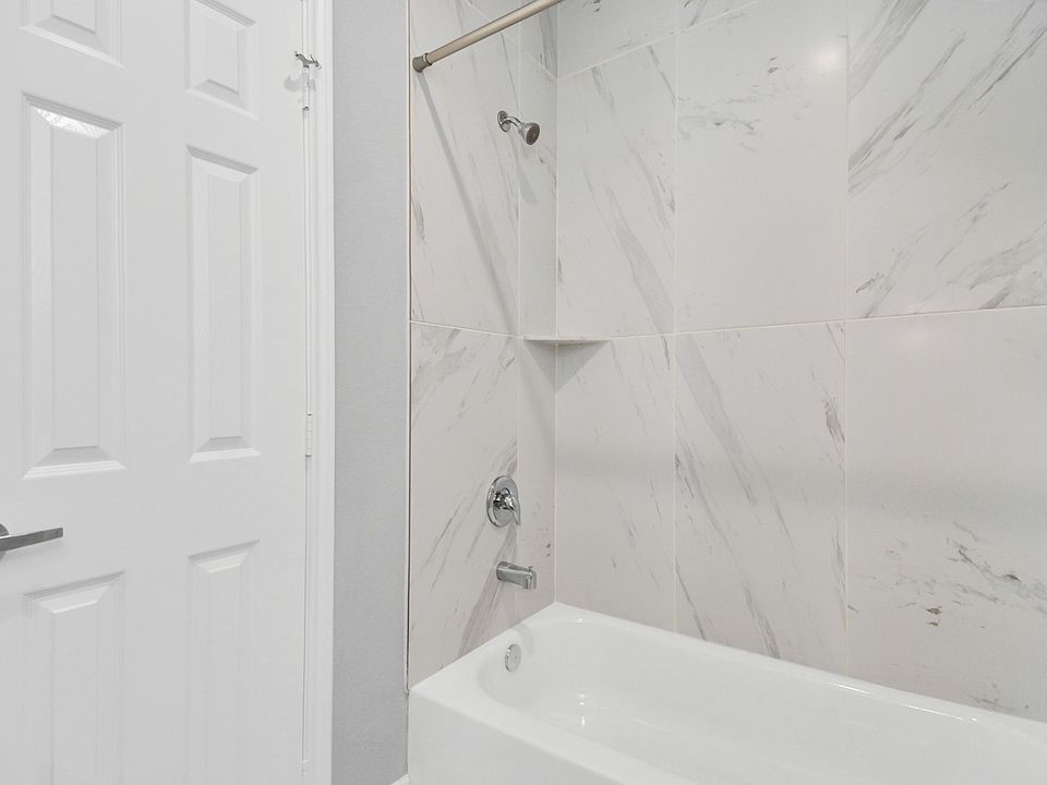 1st image of 7823 Gladstone St #7823B1