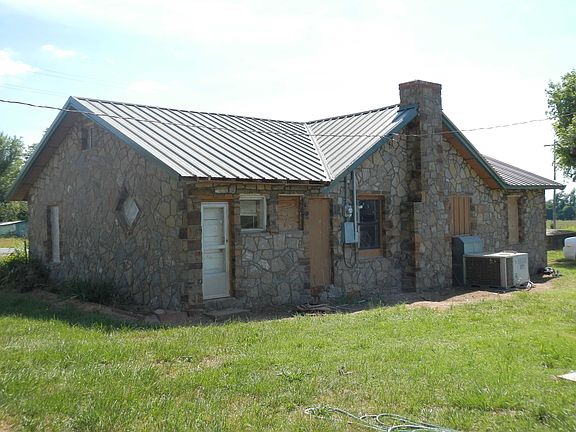 3rd image of 476875 Highway 62