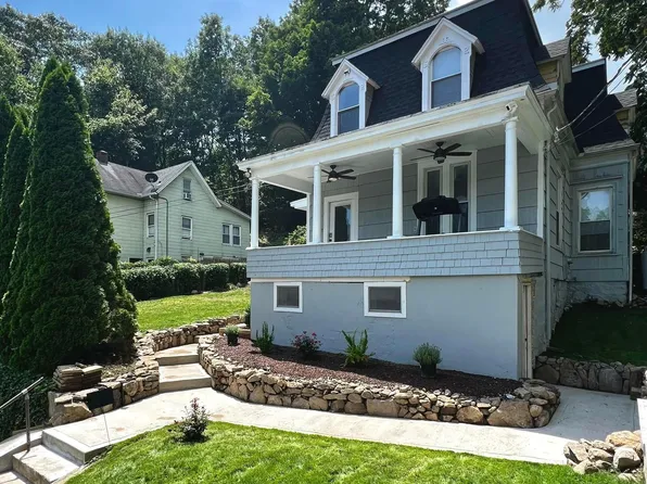 39 Riverside Avenue, Norwalk, CT 06850