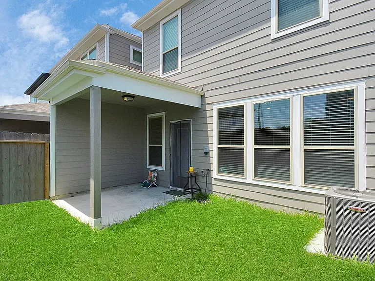 1722 Summerlyn Terrace Dr — Photo 35