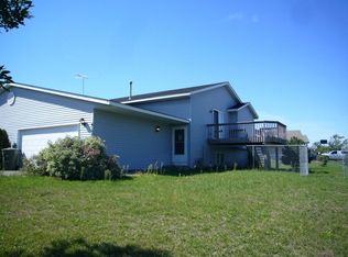 6157 Mill Run Rd, Monticello, MN 55362