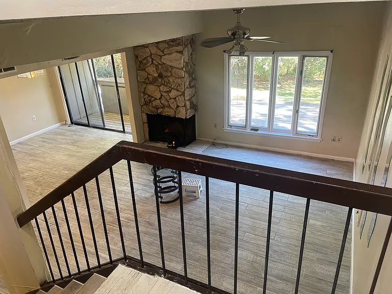2040 Watermark Pl — Photo 22