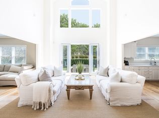 14 Ridge Rd, Wainscott, NY 11975