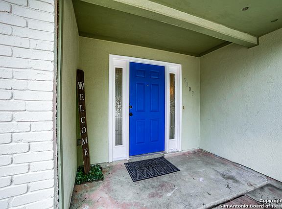 2nd image of 3303 Coconino Dr