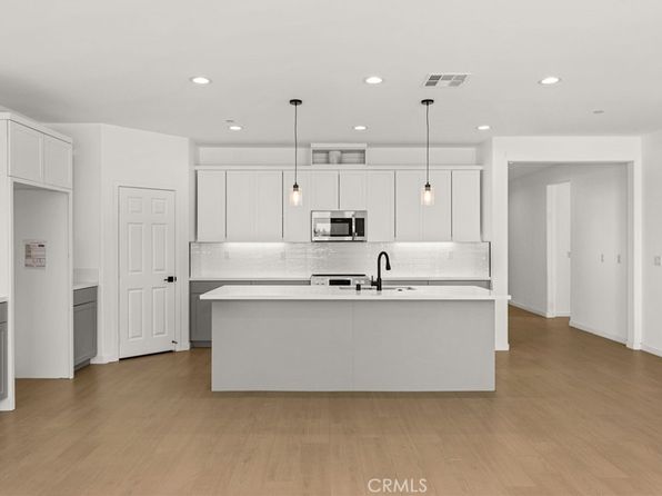 13604 Darwin Dr, Moreno Valley, CA 92555