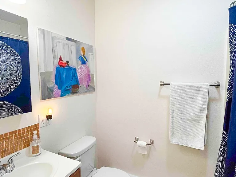 23 Pearl St #4 — Photo 10