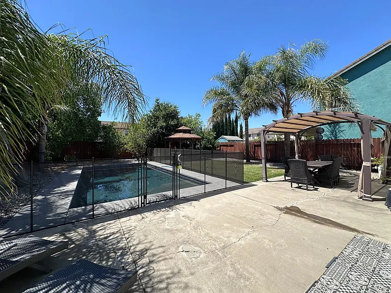 3045 Catalina Island Rd — Photo 34