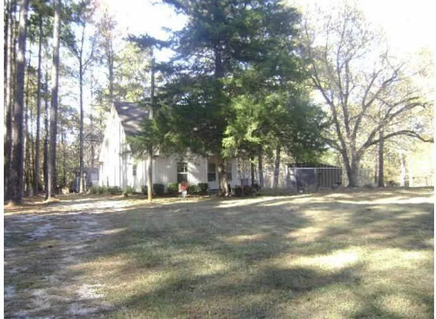 1331 Center Hill School Rd photo 1