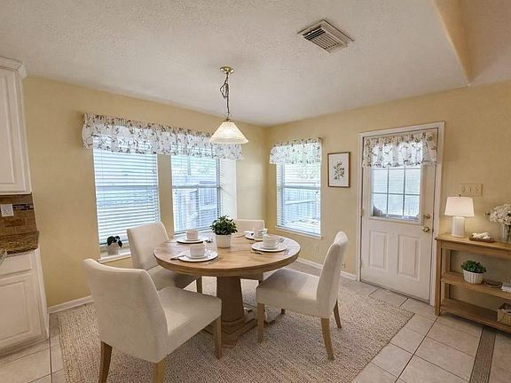 4th image of 2314 Hannover Way