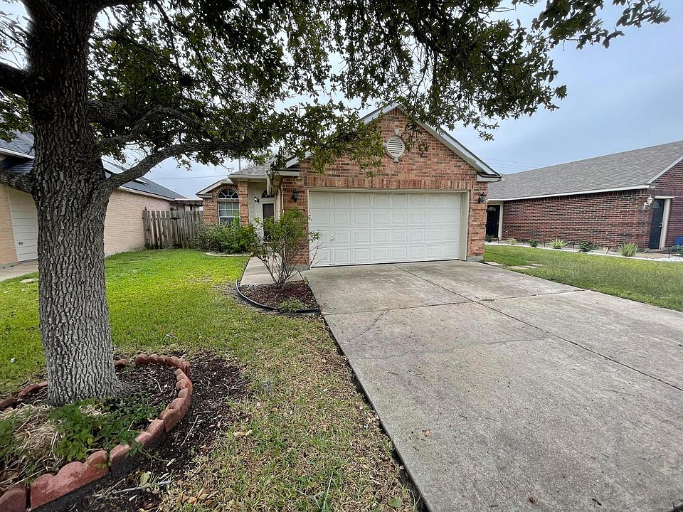 1st image of 103 Belle Ln