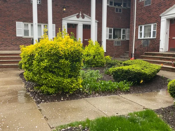 640 Franklin Ave APT 2M, Nutley, NJ 07110