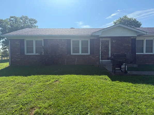 2740 Middle Creek Rd, Hodgenville, KY 42748