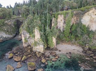 444 Ocean Cove Lane, Port Angeles, WA 98363