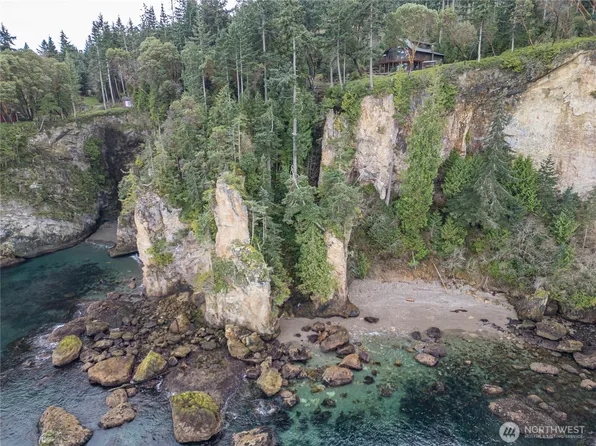 444 Ocean Cove Lane, Port Angeles, WA 98363