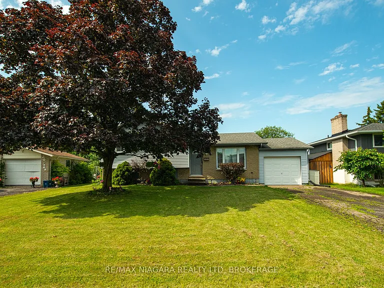 47 Elmvale Cres — Photo 2