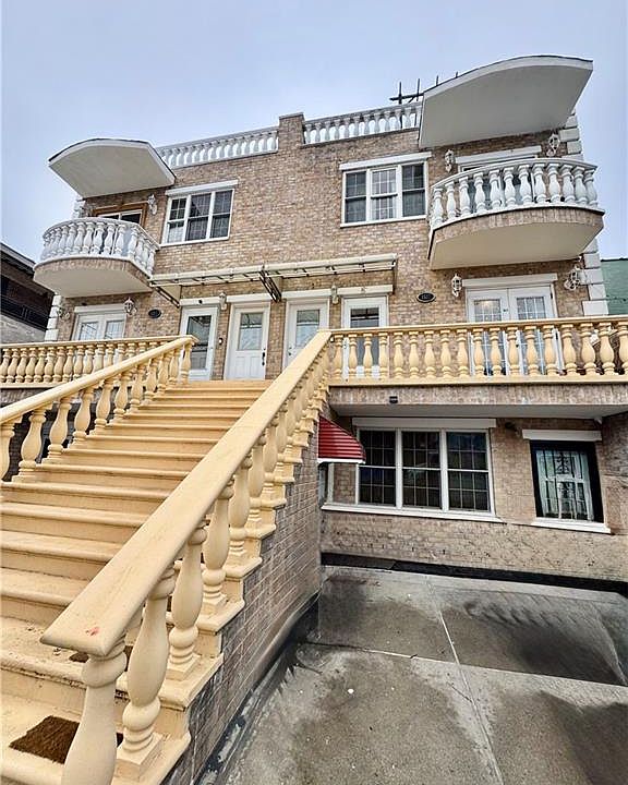 1st image of 1517 70th St #2B