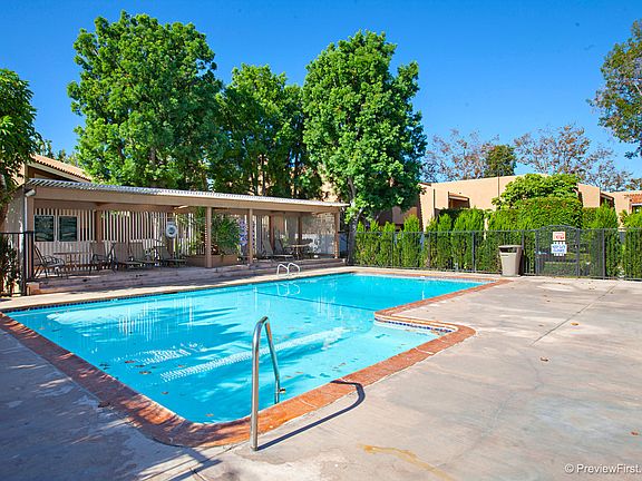 3rd image of 1001 W Macarthur Blvd Unit 73