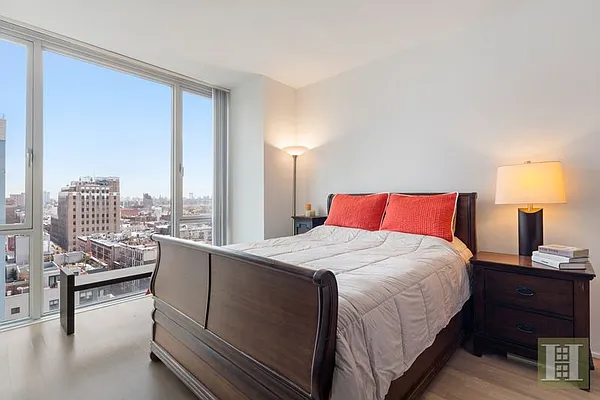 Sold by Halstead Real Estate | media 15