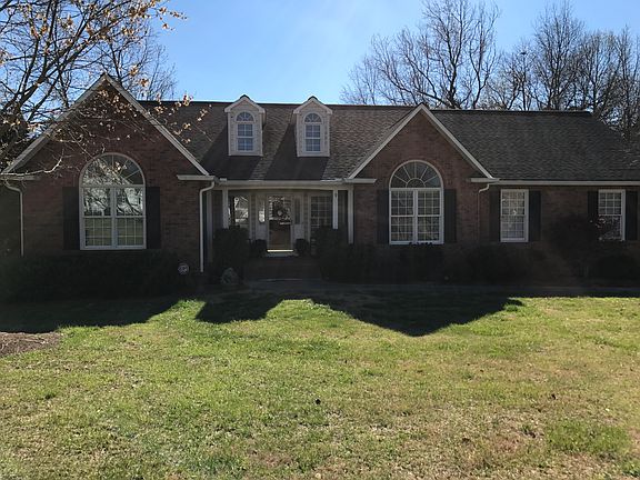 4th image of 708 Huntingtowne Dr
