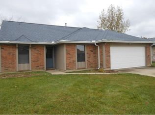 6214 Shull Rd, Dayton, OH 45424