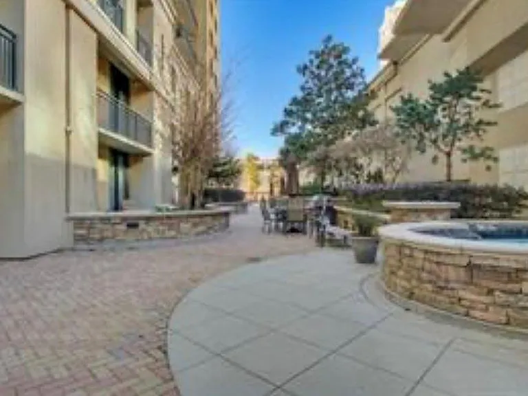 3040 Peachtree Rd NW #1911 — Photo 11