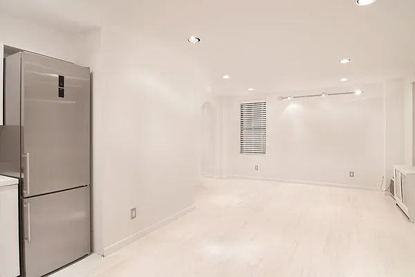 Rented by WAM Partners - William Moses Co. | media 39