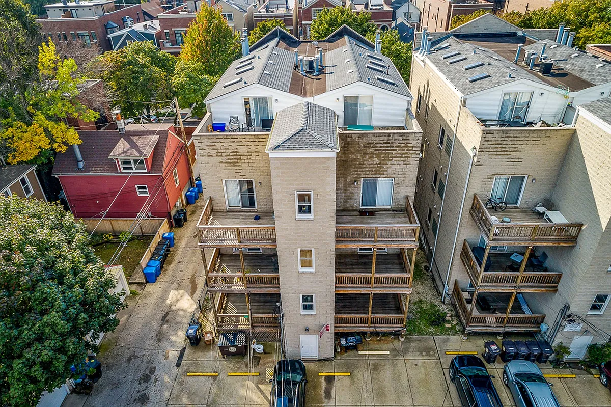 Building Photo - 2715 N Wayne Ave
