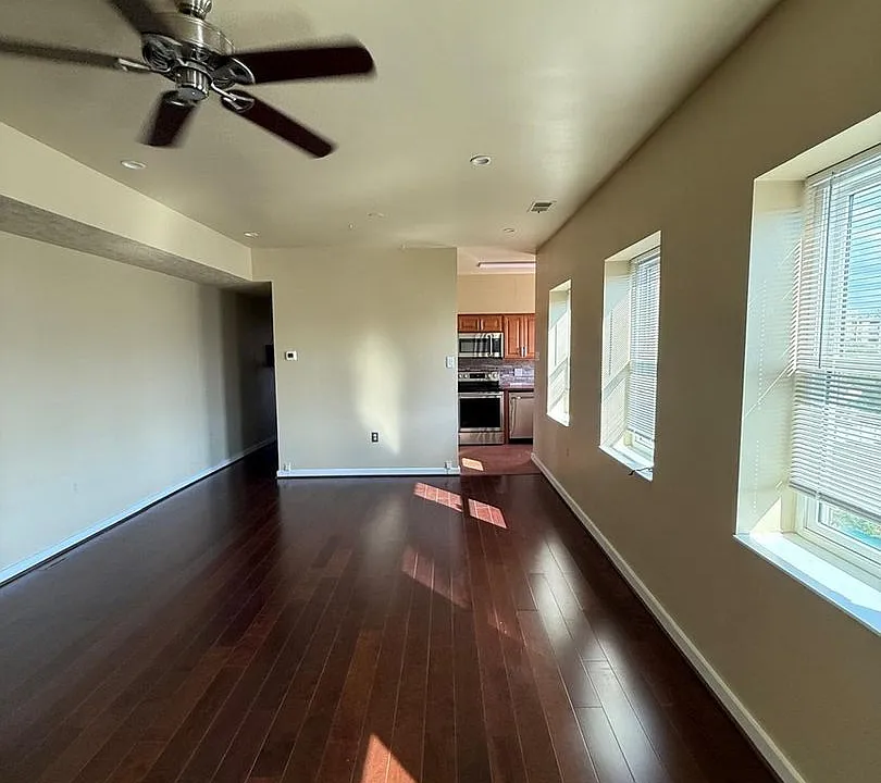 55 M St NW #401
