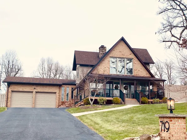 719 Pinecrest Dr, Huntington, WV 25705