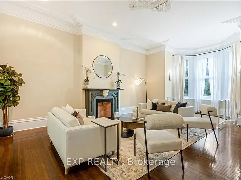 46 Herkimer St #2 — Photo 5