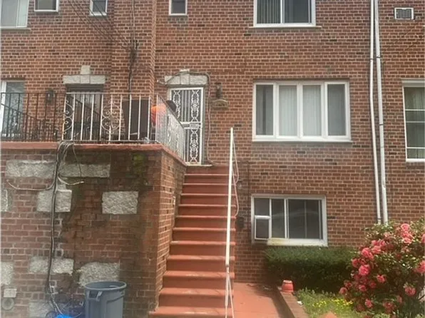 1121 E 55th St, Brooklyn, NY 11234