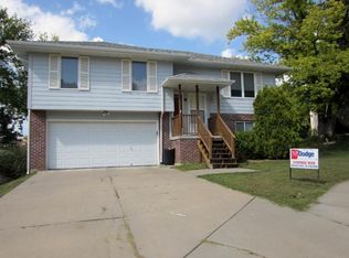 22 Ellis Cir, Council Bluffs, IA 51503